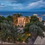 Rare Valletta Seaview Penthouse - Garden View - Wifi