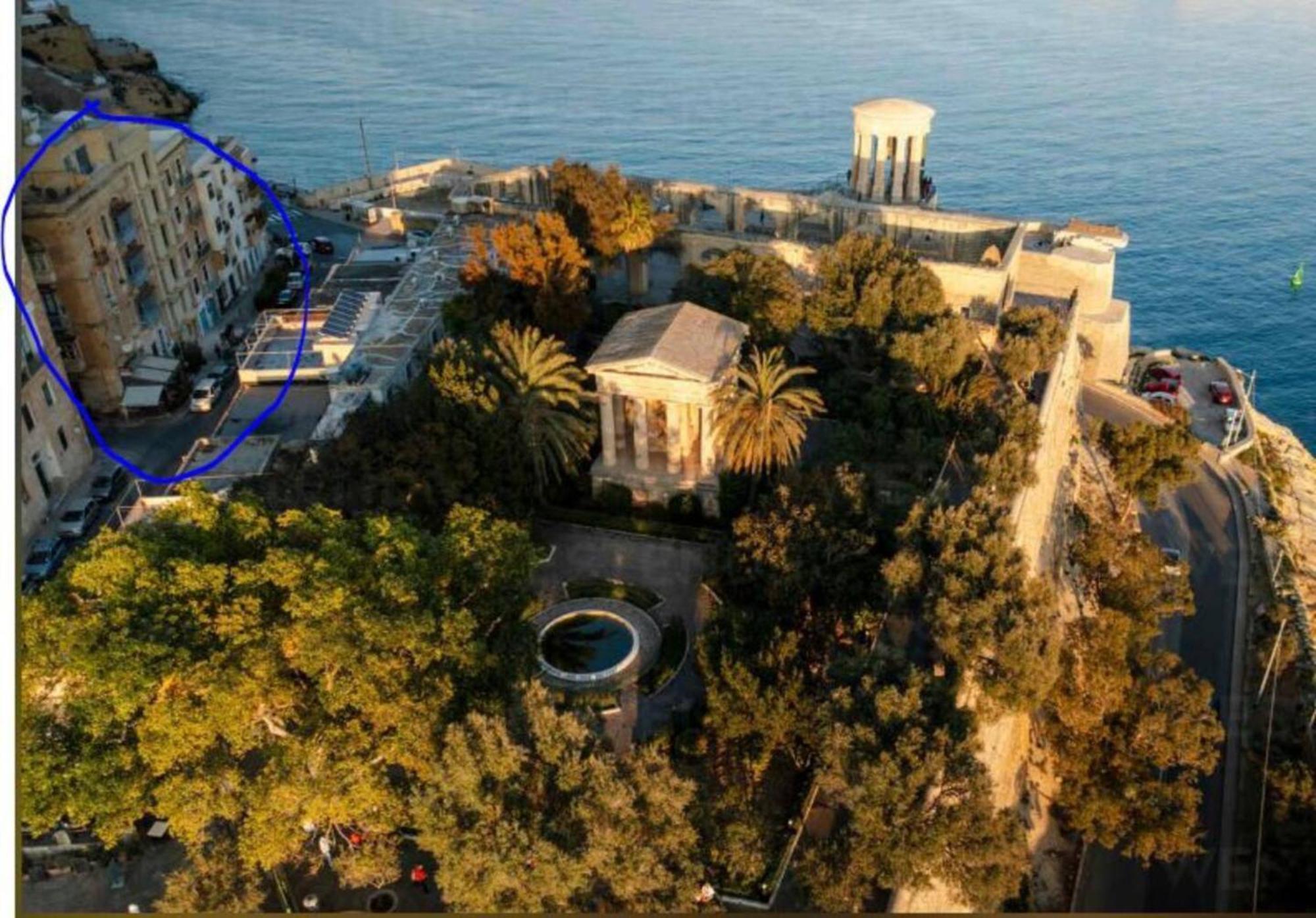 Rare Seaview Penthouse - Garden View - Wifi Apartment *